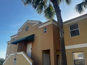 2421 NW 56th Ave 2102, Lauderhill FL 33313