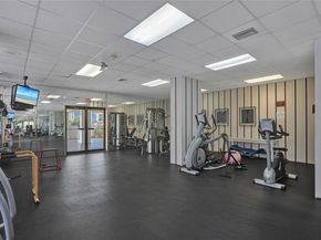 2750 NE 183rd St 2412, Aventura FL 33160