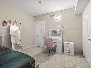 230 SW 117th Ter 11108, Pembroke Pines FL 33025