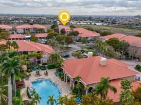 230 SW 117th Ter 11108, Pembroke Pines FL 33025