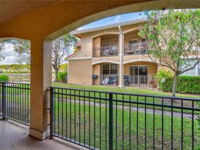 230 SW 117th Ter 11108, Pembroke Pines FL 33025