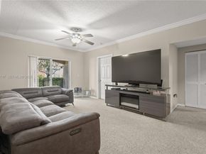 230 SW 117th Ter 11108, Pembroke Pines FL 33025