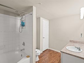 230 SW 117th Ter 11108, Pembroke Pines FL 33025