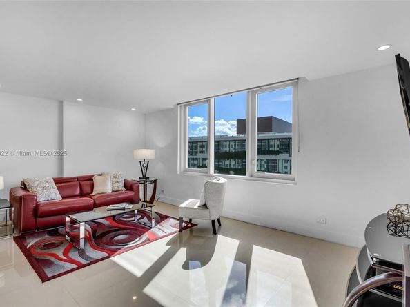 2301 Collins Ave. 727, Miami Beach FL 33139