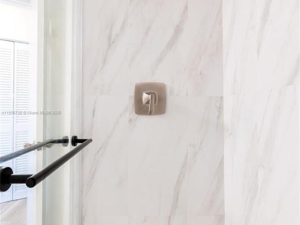 15865 SW 6th Pl 201, Pembroke Pines FL 33027