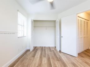 15865 SW 6th Pl 201, Pembroke Pines FL 33027