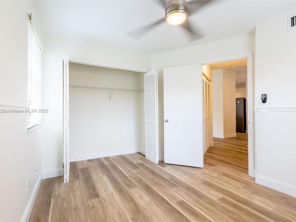 15865 SW 6th Pl 201, Pembroke Pines FL 33027