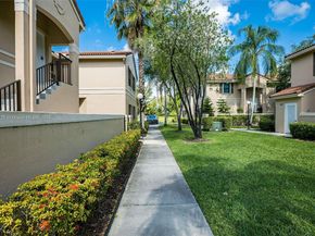 15865 SW 6th Pl 201, Pembroke Pines FL 33027