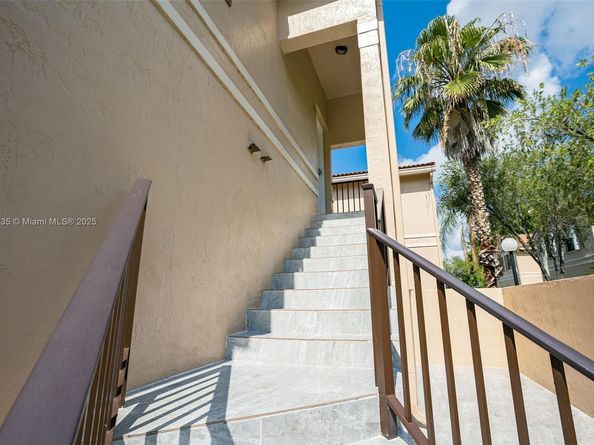 15865 SW 6th Pl 201, Pembroke Pines FL 33027