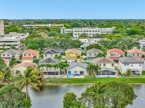 5861 S Sable Cir, Margate FL 33063