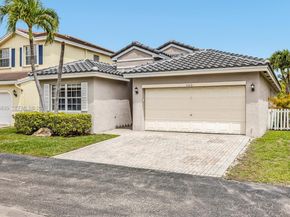5861 S Sable Cir, Margate FL 33063