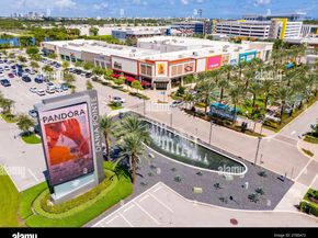 741 SW 2nd Ct, Hallandale Beach FL 33009
