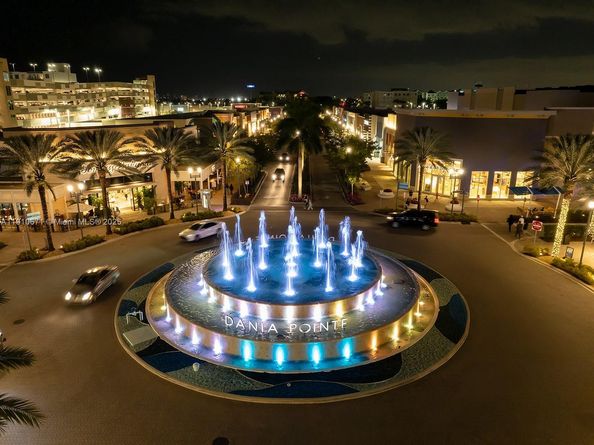 741 SW 2nd Ct, Hallandale Beach FL 33009