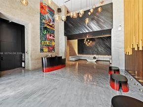 151 SE 1st St 3202, Miami FL 33131