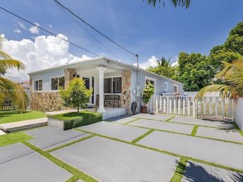 3139 NW 45th St
