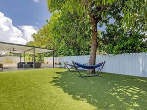 3139 NW 45th St, Miami FL 33142
