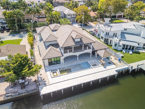 2605 Castilla Isle, Fort Lauderdale FL 33301