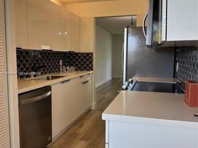 Undisclosed Address #A12007669, Pembroke Pines FL 33027