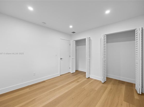 1618 SW 18th St, Miami FL 33145