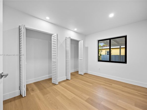 1618 SW 18th St, Miami FL 33145