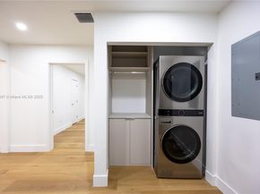 1618 SW 18th St, Miami FL 33145