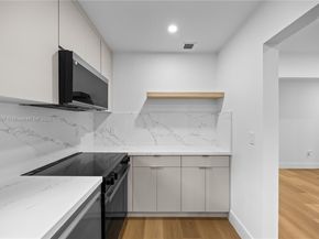 1618 SW 18th St, Miami FL 33145