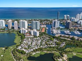 3703 NE 199th St, Aventura FL 33180