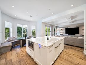 3703 NE 199th St, Aventura FL 33180