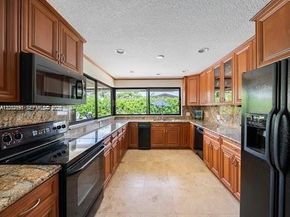 11350 SW 30th St, Miami FL 33165