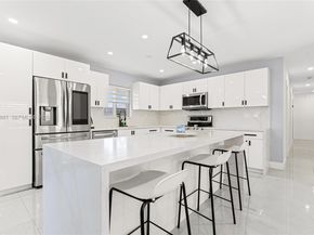 12724 SW 33rd Ter, Miami FL 33175