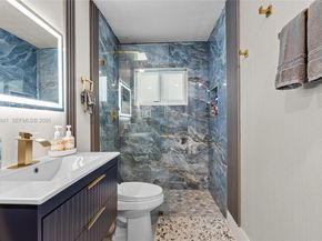 12724 SW 33rd Ter, Miami FL 33175