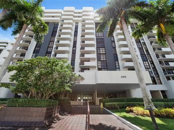 600 Biltmore Way