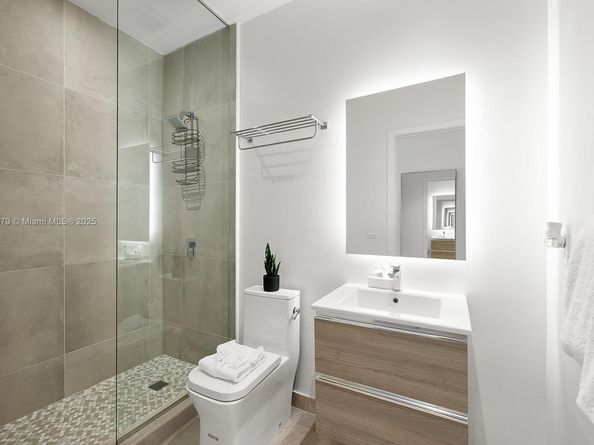 Undisclosed Address #A11819879, Miami FL 33130