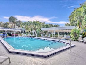 5102 NW 36th St 512, Lauderdale Lakes FL 33319