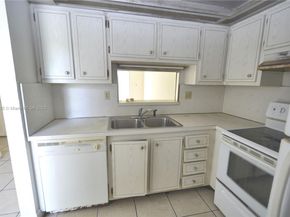 5102 NW 36th St 512, Lauderdale Lakes FL 33319