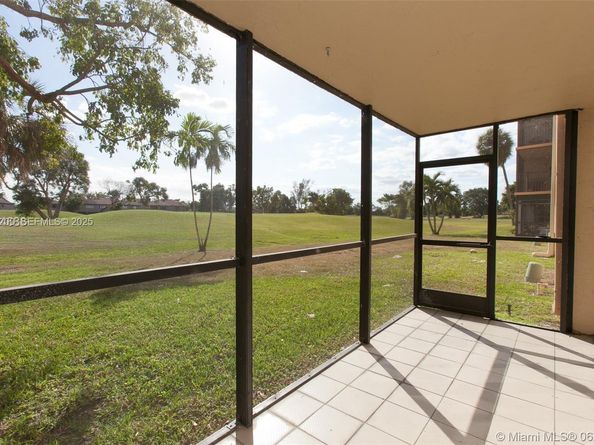 3821 Environ Blvd 107, Lauderhill FL 33319