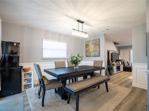 898 NW 47th St, Deerfield Beach FL 33064