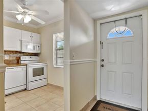 551 NW 80th Ter 203, Margate FL 33063