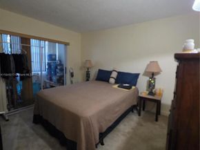 135 NE 202nd Ter N25, Miami Gardens FL 33179