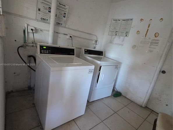 135 NE 202nd Ter N25, Miami Gardens FL 33179