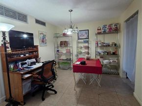 135 NE 202nd Ter N25, Miami Gardens FL 33179