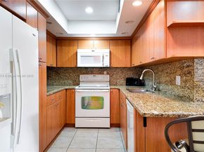 1980 S Ocean Dr 3A, Hallandale Beach FL 33009