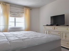 1980 S Ocean Dr 3A, Hallandale Beach FL 33009