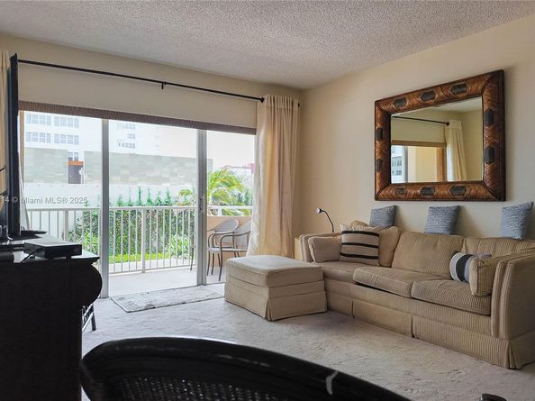 1980 S Ocean Dr 3A, Hallandale Beach FL 33009