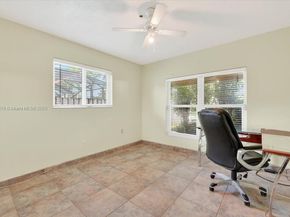 1621 NW 110th Ter, Pembroke Pines FL 33026
