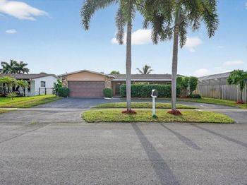1621 NW 110th Ter