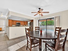 1621 NW 110th Ter, Pembroke Pines FL 33026