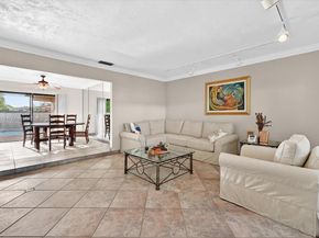 1621 NW 110th Ter, Pembroke Pines FL 33026