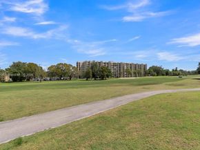 16300 Golf Club Rd 401, Weston FL 33326