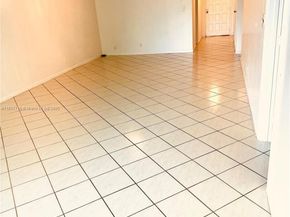6100 S Falls Cir Dr 205, Lauderhill FL 33319